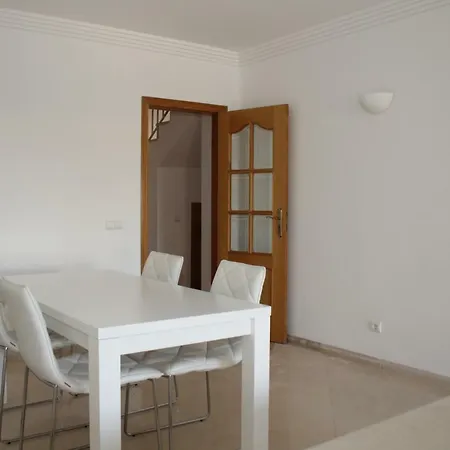 V2 X 度假居 阿尔布费拉