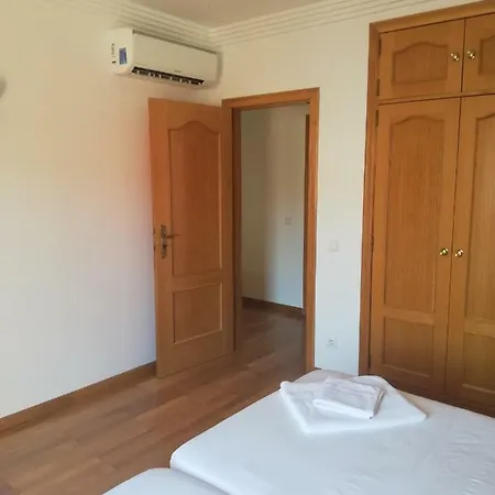 V2 X Vakantiehuis *